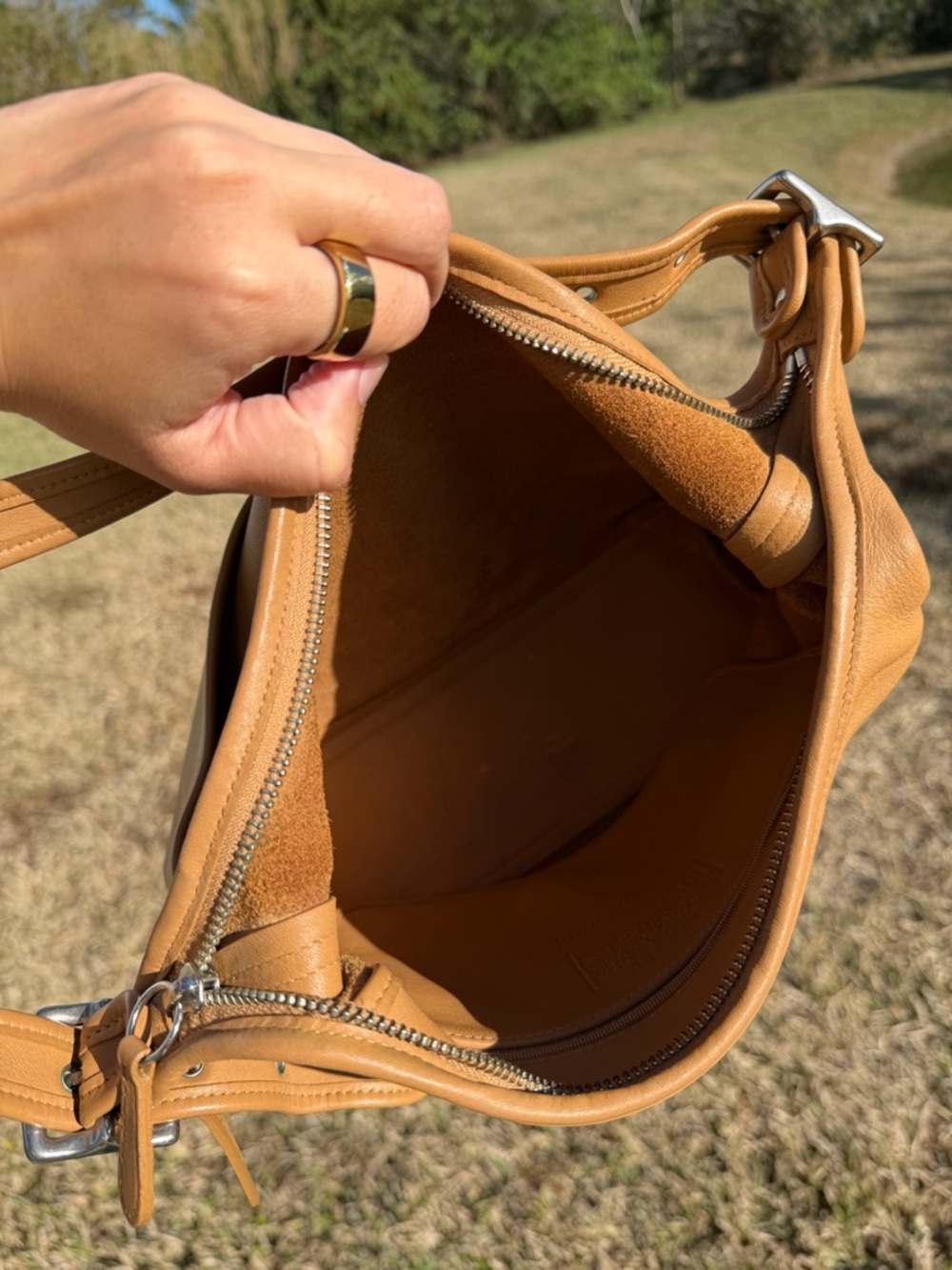Vintage Coach Hobo - Picture 3 of 4